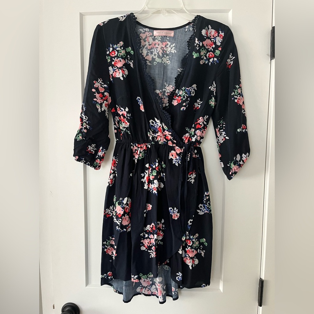 Floral Wrap Quarter Sleeve Dress